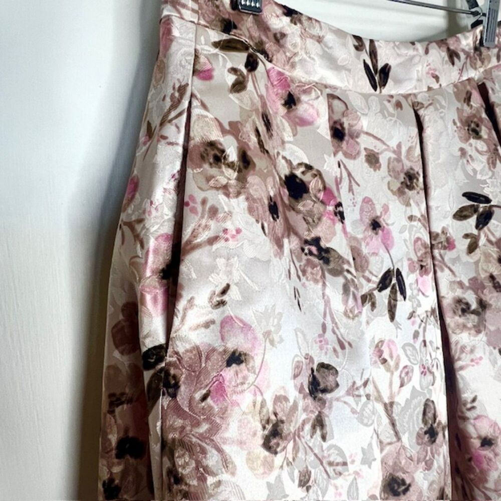NWT LAUREN CONRAD LIMITED EDITION RUNWAY FLORAL BROCADE SKIRT SIZE 6 RARE, HTF - Picture 9 of 14